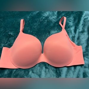 Victoria’s Secret perfect shape pink padded push up bra size 34DDD. Like new.